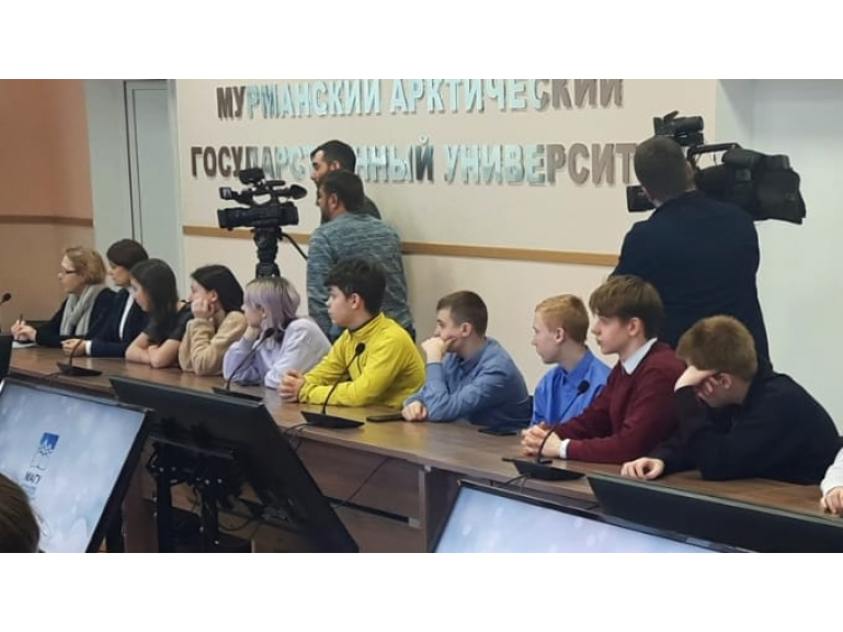 Диалог на равных со студентами МАГУ