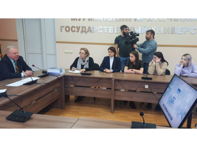 Диалог на равных со студентами МАГУ