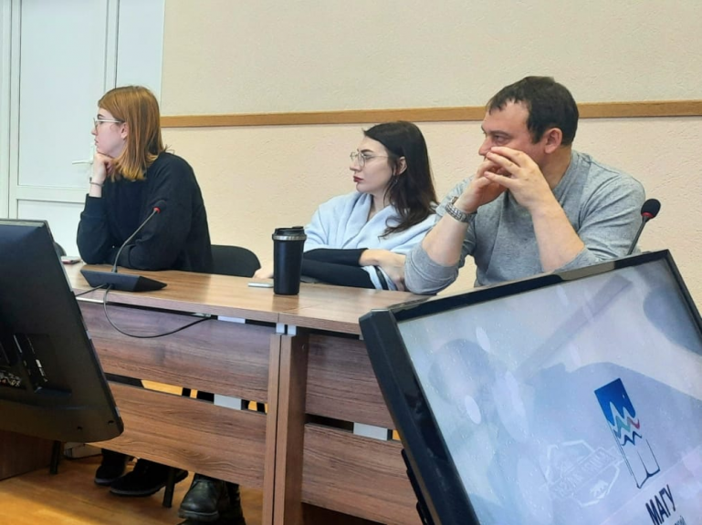 Диалог на равных со студентами МАГУ