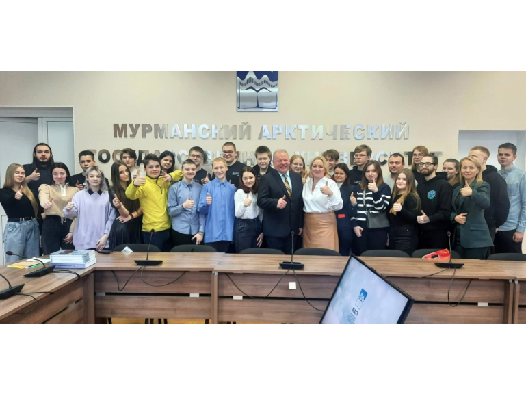 Диалог на равных со студентами МАГУ